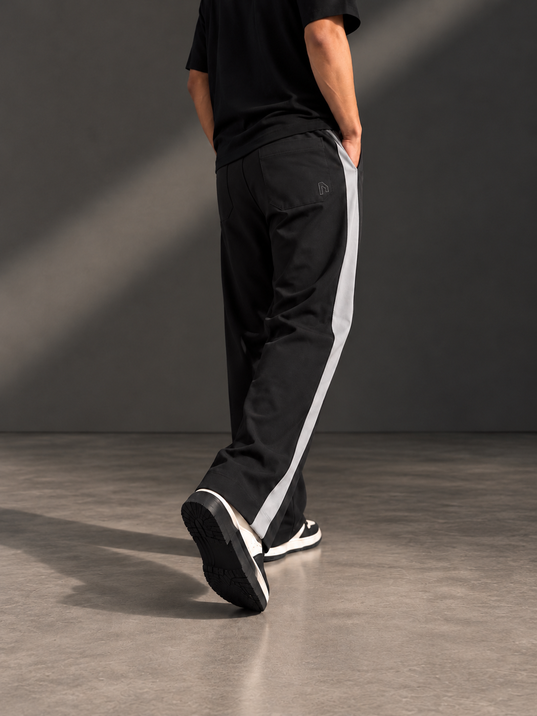 FILO - Ease - Obsidian Black